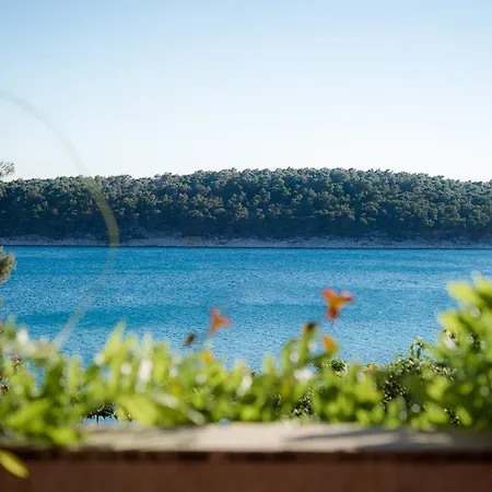 Hotel Barbat Barbat na Rabu