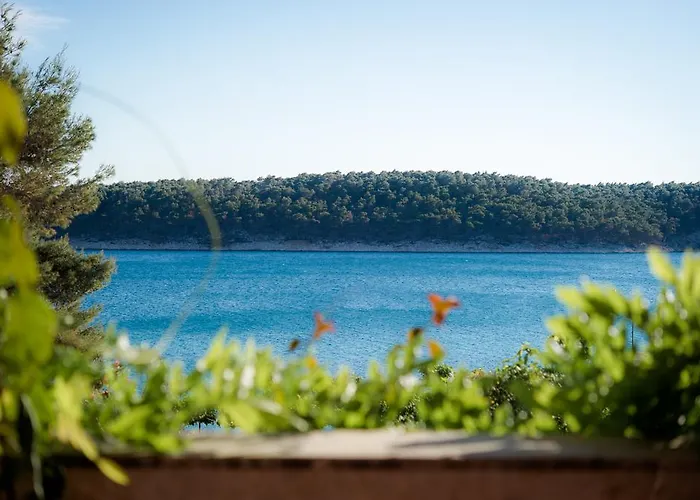 酒店 Barbat Barbat na Rabu